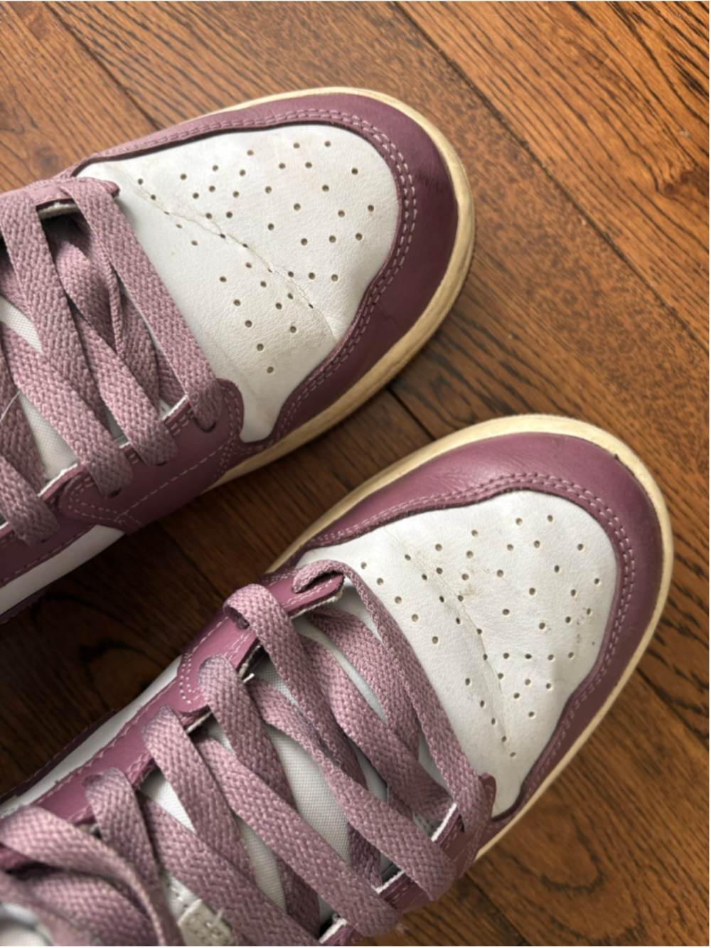 Nike Air Jordan 1 Mid Sneakers Womens Size 9 Purple and White(beaters) - Picture 6 of 6